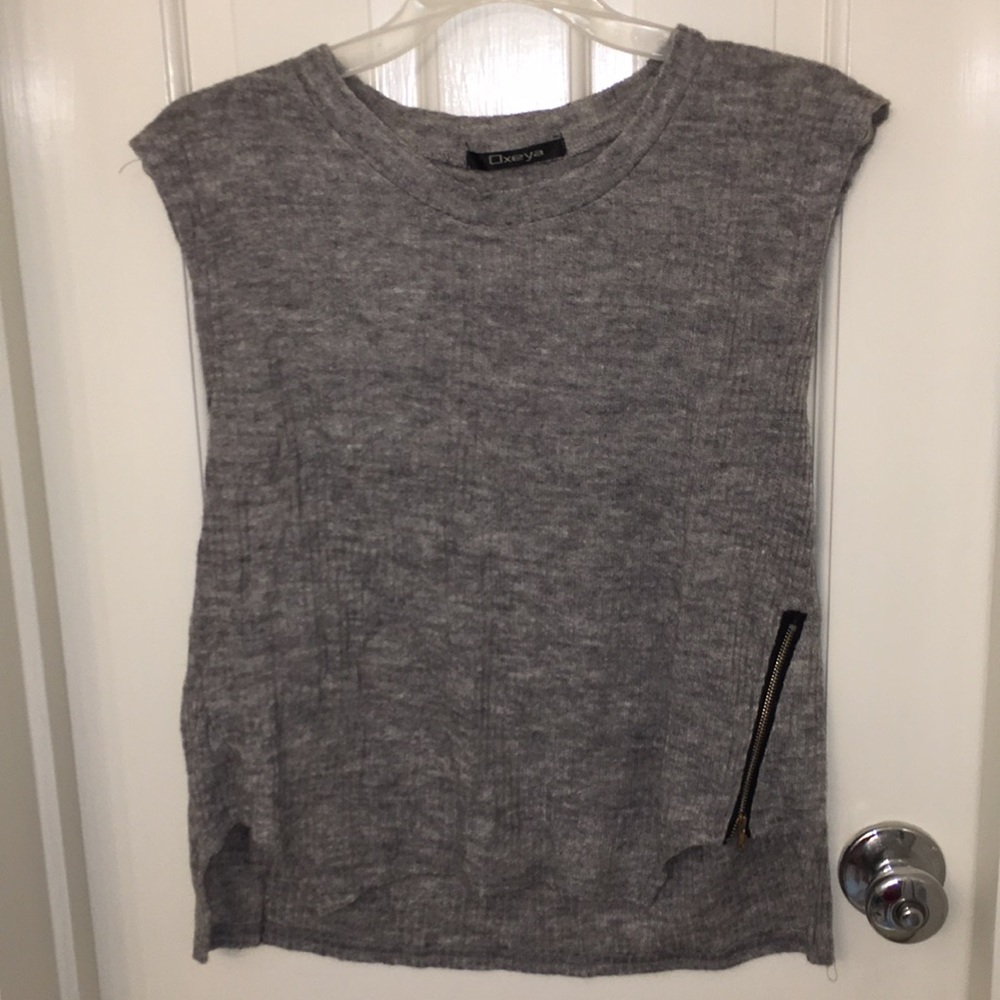 Grey Top